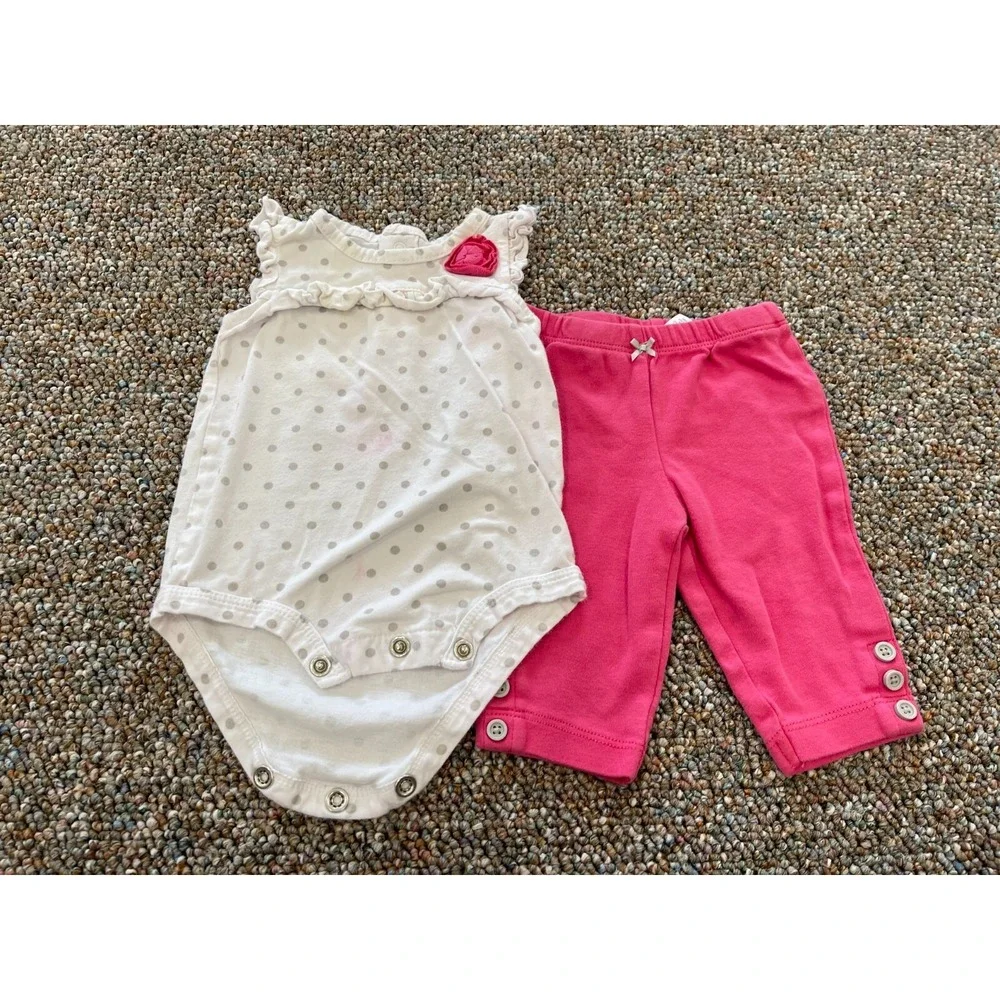 Carter's Girls Spotted Gray, White & Pink Outfit 3M